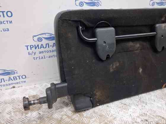 Сидения третий ряд Mitsubishi Pajero Wagon 3 3.2 ДИЗЕЛЬ 4M41 1999 (б/у) Киев