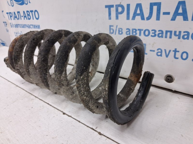 Пружина передняя Mitsubishi Pajero Wagon 3 3.2 ДИЗЕЛЬ 4M41 1999 (б/у) Київ - зображення 3