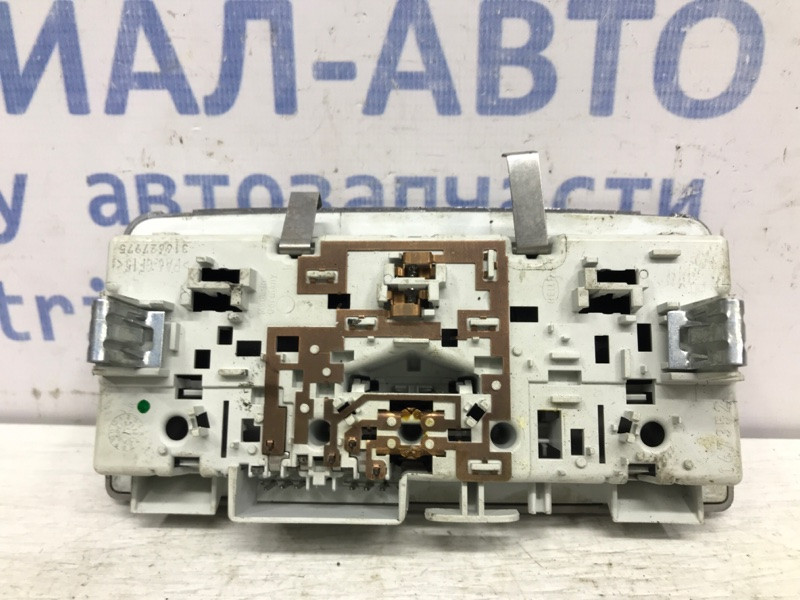 Плафон Chevrolet Cruze J300 1.8 2009 (б/у) Киев - изображение 2