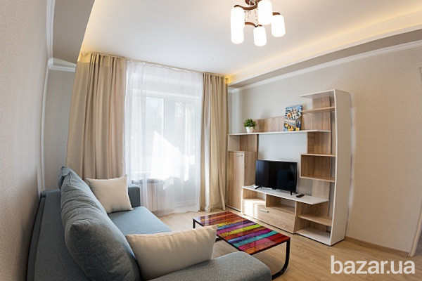 Посуточно однокомнатная возле Водолечебницы на метро Дарница Киев - изображение 2