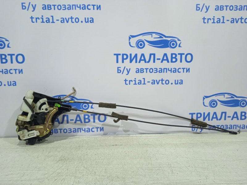 Замок двери задний левый Mitsubishi L200 KB 2.5 ДИЗЕЛЬ 4D56U 2006 (б/у) Киев - изображение 1