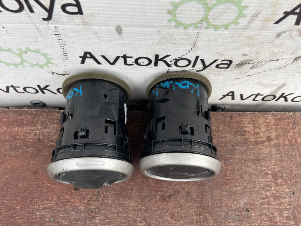 Дефлектор воздуха в торпедо Nissan Qashqai 2007-2013 (68760JD10A) Ковель - изображение 2