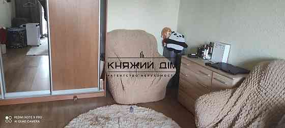 Оренда 2 км. кв. Ревуцького,44 м. Харківська 600 метрів код 11203655 Киев