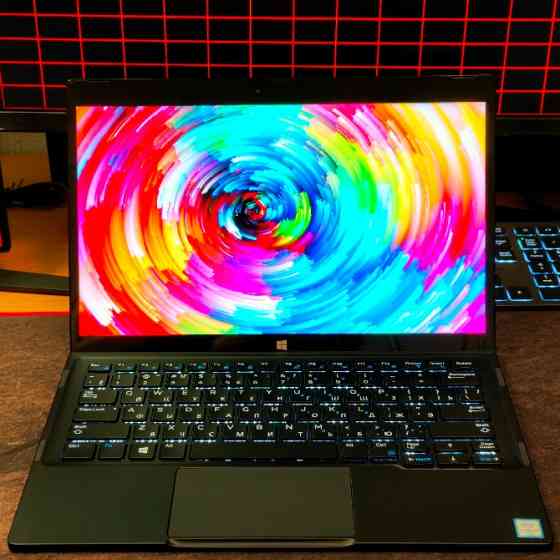 Dell XPS 9250 4K (3840x2160) IPS сенсорний ноутбук-трансформер 8/256GB Киев