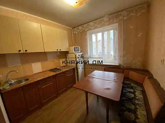 Продаж 1-кімнатної вул.Урлівська 1/8 м.Позняки Киев