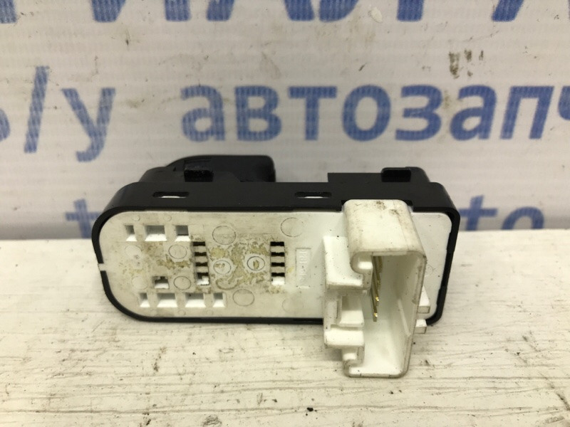 Кнопка стеклоподъемника Mazda 3 2013-2019 KD3566370 (Арт. 51769) Киев - изображение 3