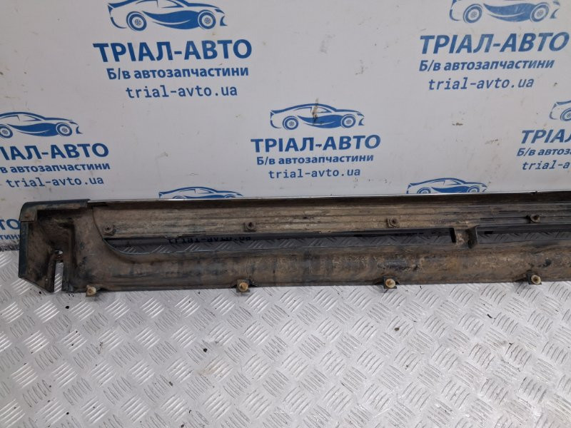 Накладка на подножку Mitsubishi Pajero Sport K9 2.5 DIESEL 4D56 1996 прав. (б/у) Київ - зображення 5