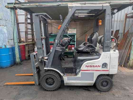 Газ-бензиновий навантажувач Nissan, 2012 року. Модель: P1F1A15D. Номiнальна вантажопідйомність 1.5 т Тернопіль