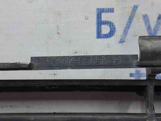 Решетка бампера центральная Toyota Avensis 2002-2010 5311205050 (Арт. 62036) Киев