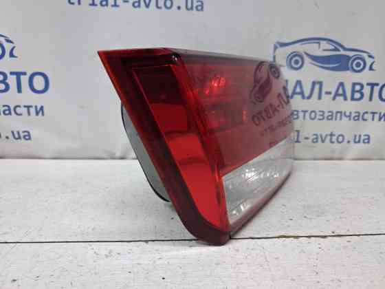 Фонарь задний внутренний правый Hyundai Sonata 2004-2010 924043K020 (Арт. 80392) Киев