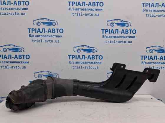 Воздухозаборник Mitsubishi Pajero Wagon 1999-2006 MR404731 (Арт. 75838) Київ