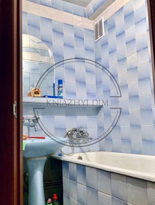 Отличная трехкомнатная квартира в Шевченковском районе.Код: 21120521 Киев - изображение 12