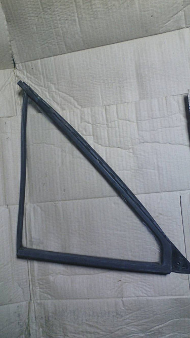 Скло нерухоме передньої лівої двері 6072381 Форд Фієста 78-88р.в. Винница - изображение 2