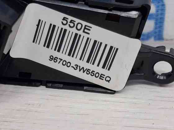 Кнопки руля Kia Sportage SL 1.7 DIESEL D4FD 2010 (б/у) Киев