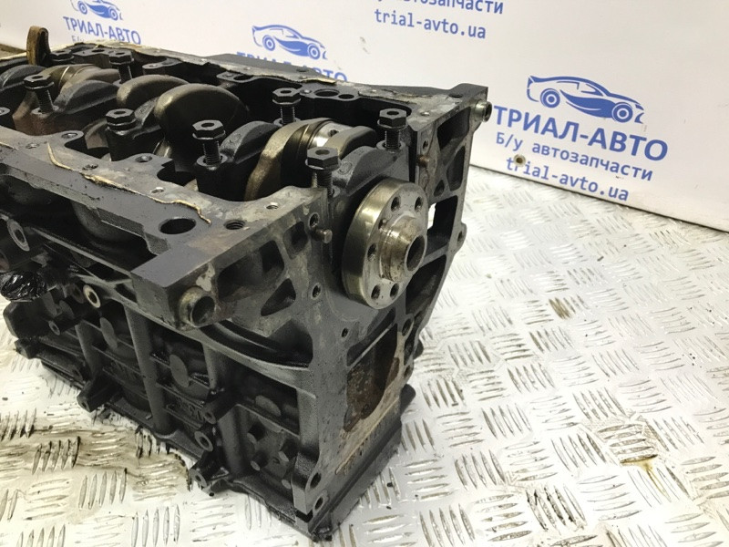 Блок ДВС Mitsubishi Outlander XL 2.0 ДИЗЕЛЬ 2007 (б/у) Киев - изображение 4