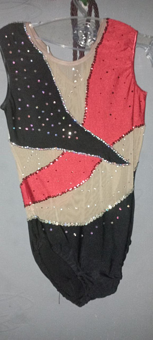 Продам купальники,комбинезоны и штанишки спортивные Одеса - зображення 5