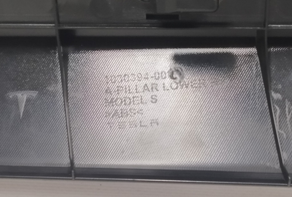 Облицовка порога стойки А нижняя правая (со вставкой) с повреждением Tesla model S, model S REST 103 Київ - зображення 5