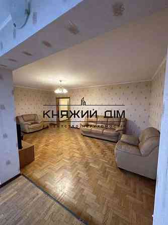 Оренда 3-кімнатної квартири біля метро Героїв Дніпра. № 1165339 Киев