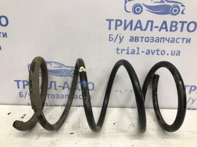 Пружина передняя Mitsubishi Outlander XL 2.2 DIESEL 4N14 2007 (б/у) Київ - зображення 1