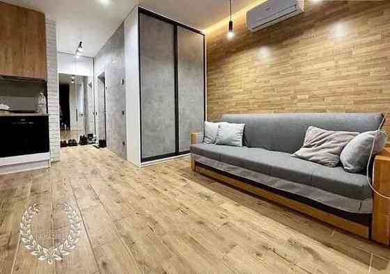 Продам. 1-к.кв. 2/5, вул. Олександра Кониського 30-А Дніпро