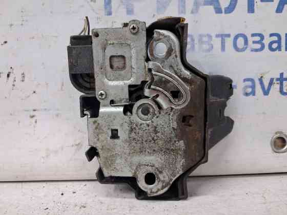 Замок крышки багажника Toyota Camry 40 2.4 БЕНЗИН 2AZFE 2006 (б/у) Киев