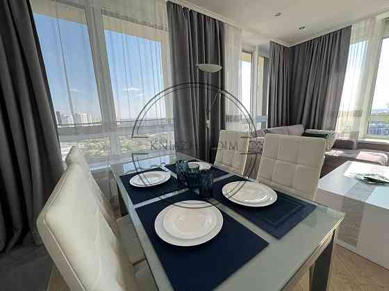 Оренда видова 3-х к.кв. студіо в ЖК Славутич. № 11200435 Киев