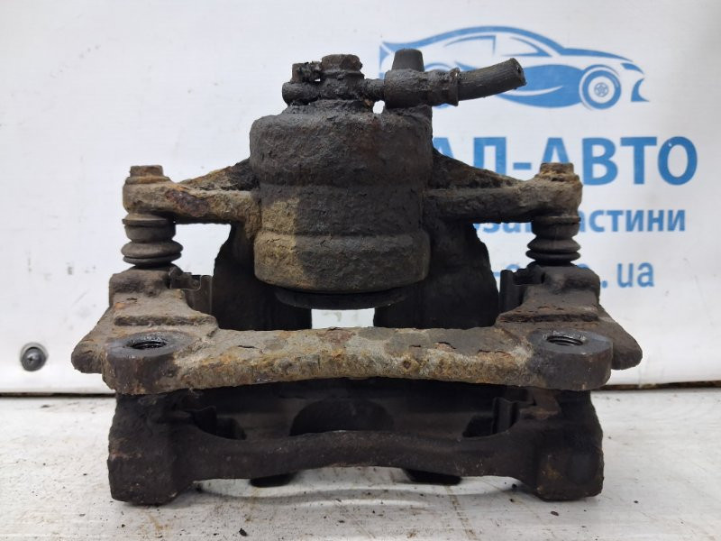 Суппорт передний правый Toyota Avensis T25 2.2 DIESEL 2ADFTV 2002 (б/у) Київ - зображення 4