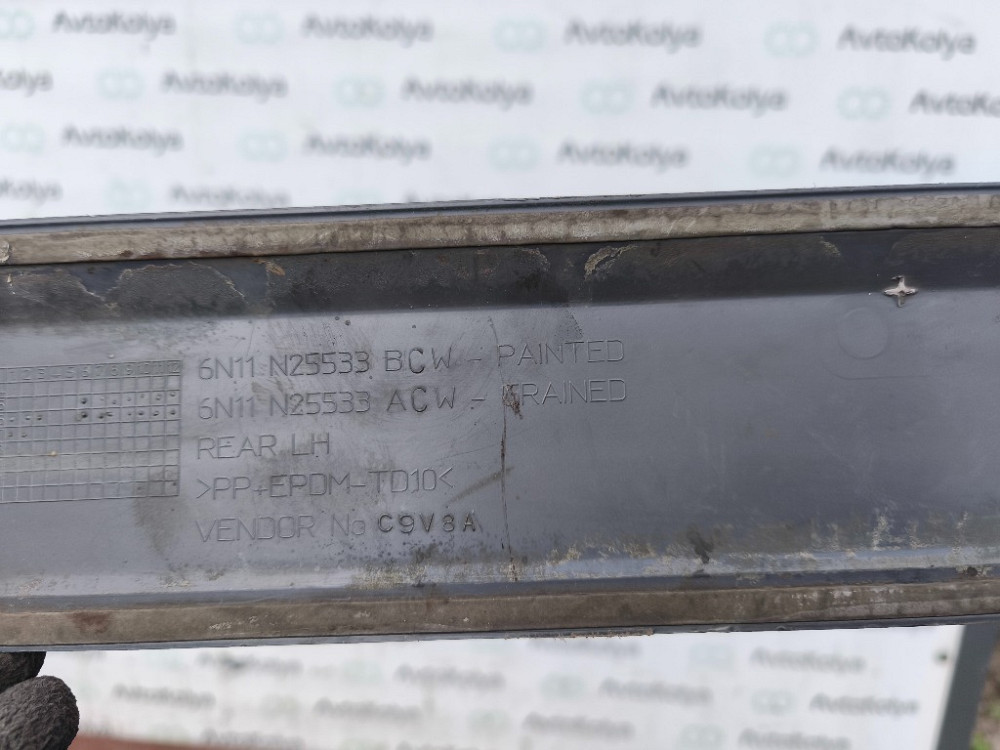 Накладка задней двери левая Ford Fusion 2006-2012 (6N11-N25533-BCW) Ковель - зображення 2