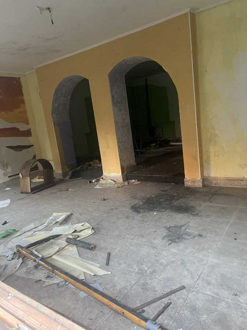 Продаж будівлі 390,5 кв.м. під будь-який бізнес  в центр. парку Чопа Чоп - зображення 3