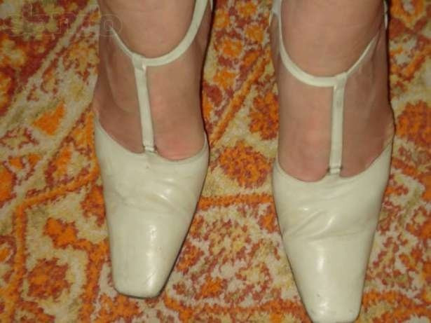 Туфли-босоножки (открытые туфли) р. 39-40 Киев - изображение 4