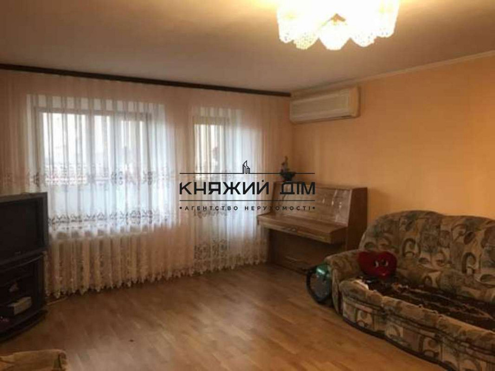 3 к. кв возле м. Харківська Код обьекта № 11204750 Київ - зображення 3