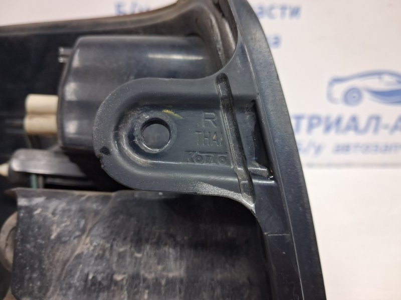 Фонарь задний внешний правый Mitsubishi L200 KB 2.5 DIESEL 4D56 2006 (б/у) Київ - зображення 8