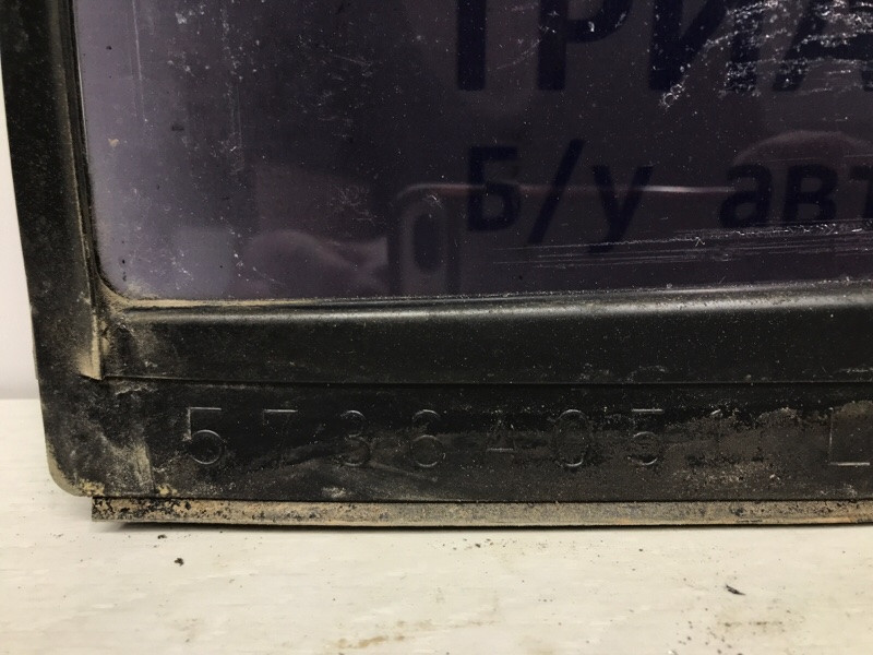 Стекло двери задней левой (форточка) Mitsubishi Pajero Wagon 4 3.2 ДИЗЕЛЬ 4M41 2006 (б/у) Київ - зображення 3