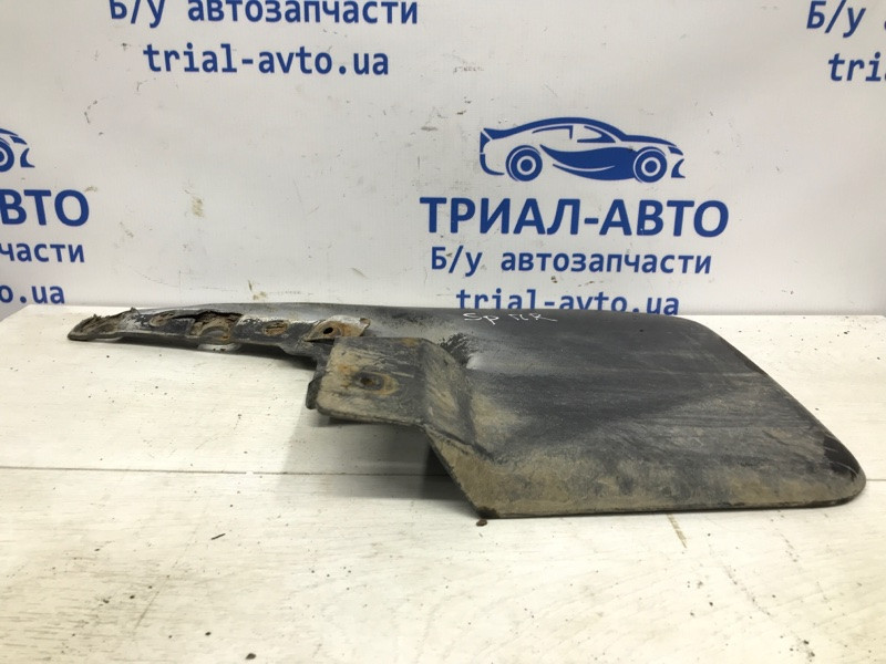 Брызговик передний Mitsubishi Pajero Sport K9 2.5 DIESEL 4D56 1996 прав. (б/у) Киев - изображение 2