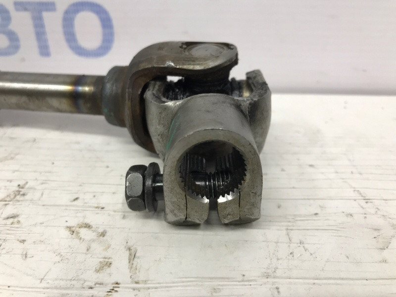 Карданчик рулевой Kia Sorento XM 2.2 DIESEL D4HB 2009 (б/у) Киев - изображение 4