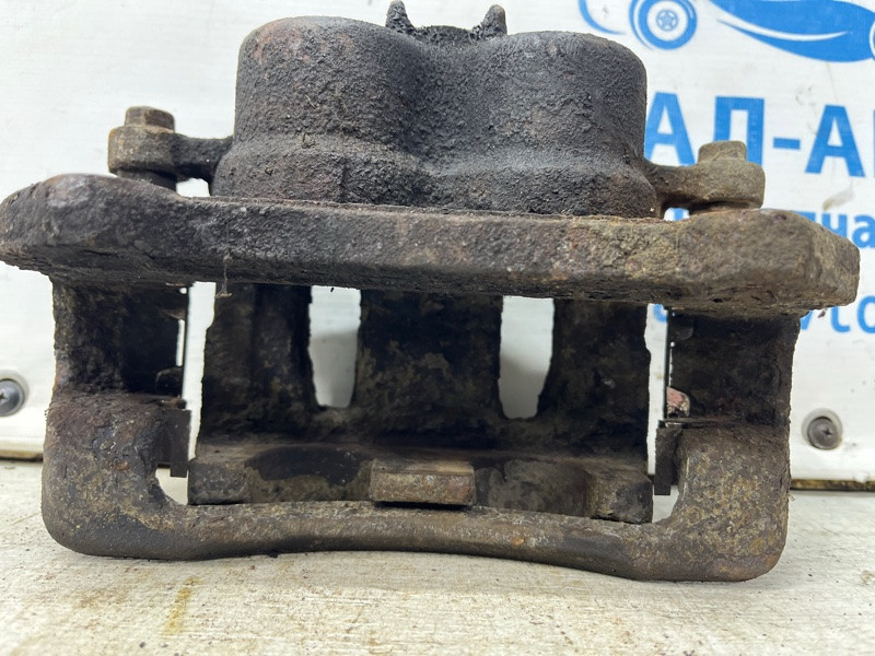 Суппорт передний левый Hyundai Santa fe CM 2.2 DIESEL D4HB 2005 (б/у) Київ - зображення 2