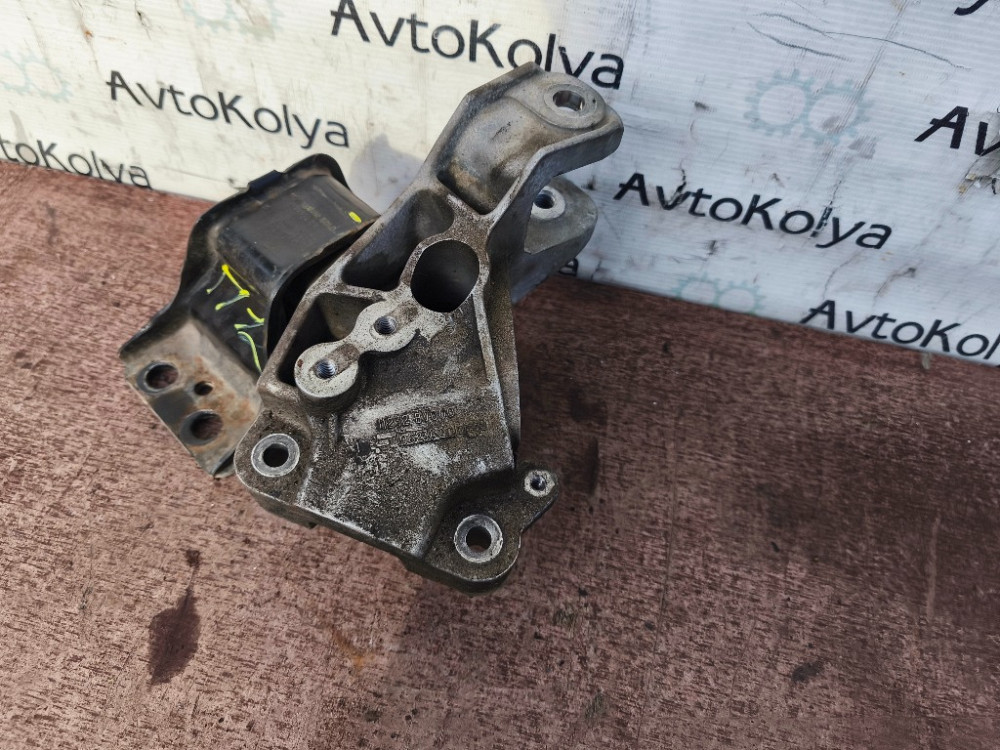 Кронштейн (опора) подушки двигателя правый Nissan Primera P12 1.9 dci 2001-2007 (11232BV000) Ковель - изображение 1