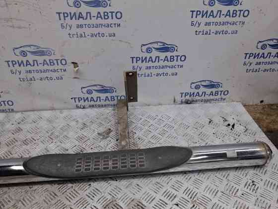 Подножка Kia Sorento BL 2.5 DIESEL D4CB 2002 прав. (б/у) Київ