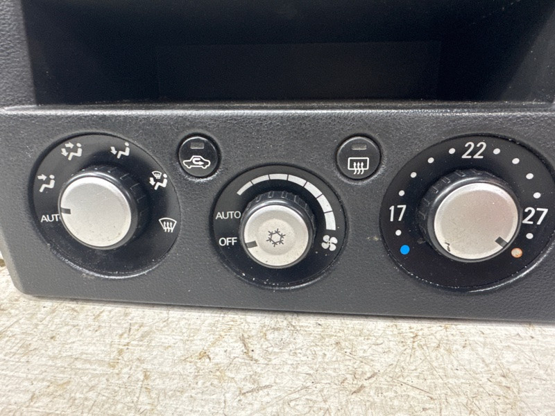 Блок управления климат-контролем Mitsubishi Outlander CU 2.4 БЕНЗИН 4G69 2003 (б/у) Київ - зображення 3
