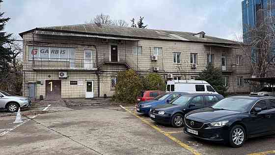 Центр! Будівля 1235м2 під офіс / хостел / клініку Киев