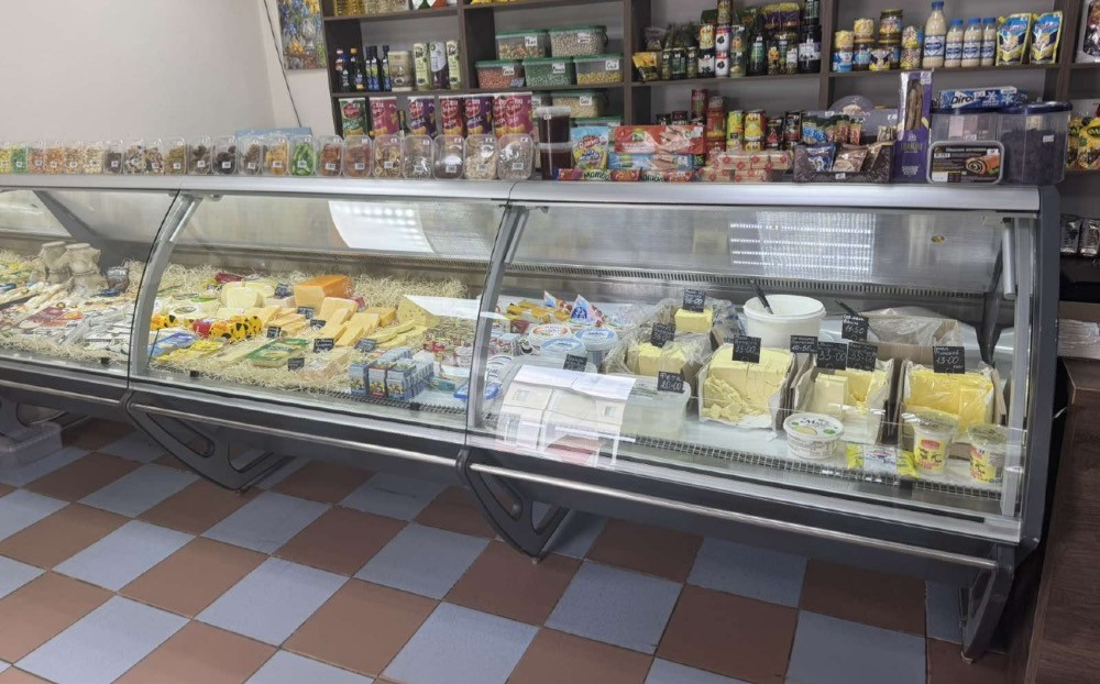 Продам холодильну вітрину Ківерці - зображення 1