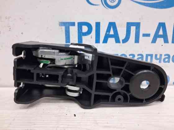 Ручка двери внутренняя левая Jeep Cherokee 2013-2019 68227251AA (Арт. 76381) Киев