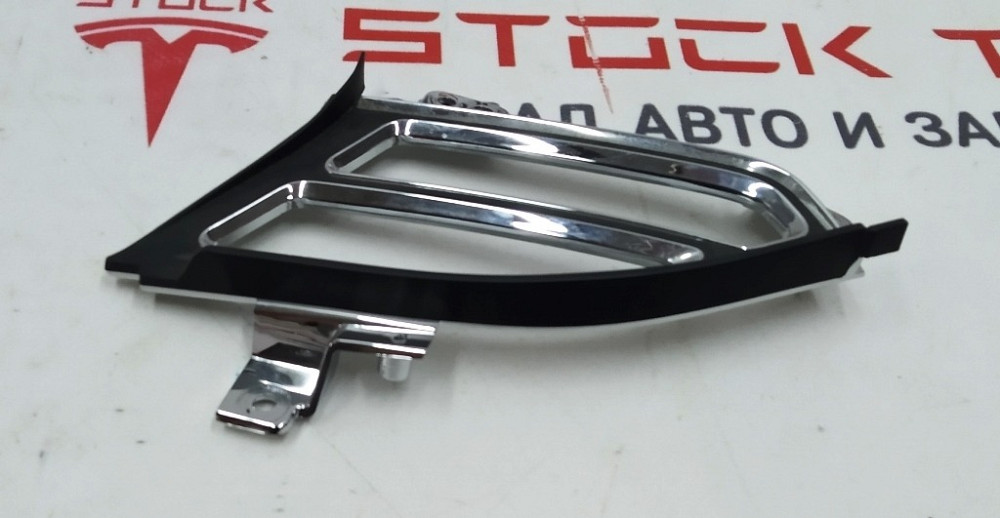 Накладка воздуховода центральной панели хром(зеркало) (водительская левая) Tesla model X S REST 1061 Київ - зображення 3