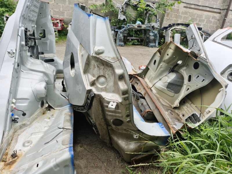 Четверть автомобиля задняя левая Kia Sportage SL 1.7 DIESEL D4FD 2010 (б/у) Киев - изображение 2