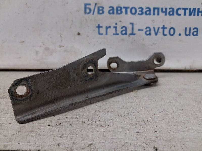 Петля капота левая Mitsubishi Outlander CU 2.4 БЕНЗИН 4G69 2003 (б/у) Киев - изображение 3