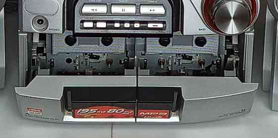 Музичний центр AIWA Sony Corp Легендарний звук, Потужні колонки Twin Drive Вишгород