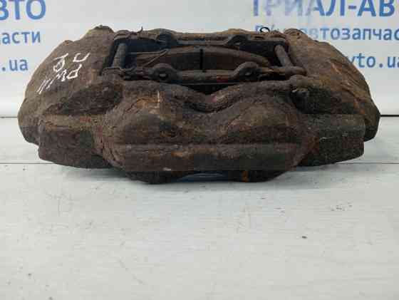 Суппорт передний правый Mitsubishi Pajero Wagon 4 3.2 ДИЗЕЛЬ 4M41 2006 (б/у) Киев