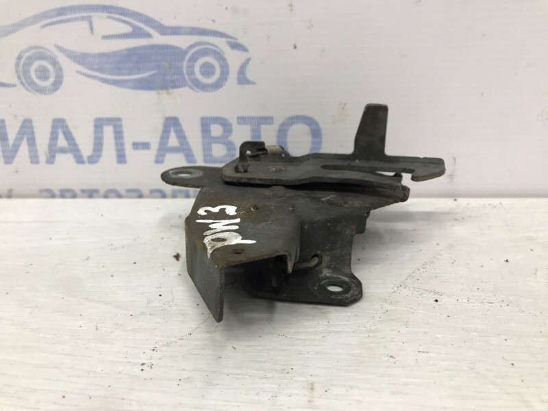 Замок капота Mitsubishi Pajero Wagon 3 3.2 ДИЗЕЛЬ 4M41 1999 (б/у) Киев - изображение 4