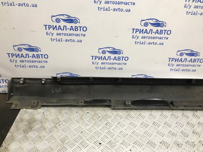 Накладка порога внешняя левая Infiniti Q50 V37 2.2 DIESEL OM651 2013 (б/у) Киев - изображение 6