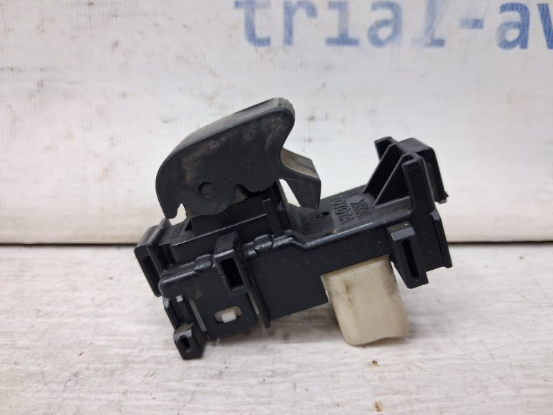 Кнопка стеклоподъемника Toyota RAV 4 A30 2.0 БЕНЗИН 1AZFE 2005 (б/у) Киев - изображение 3